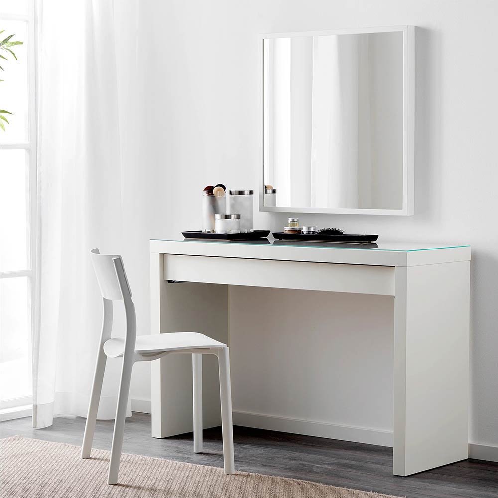 Chọn kích thước bàn trang điểm phù hợp với đồ nội thất khác
